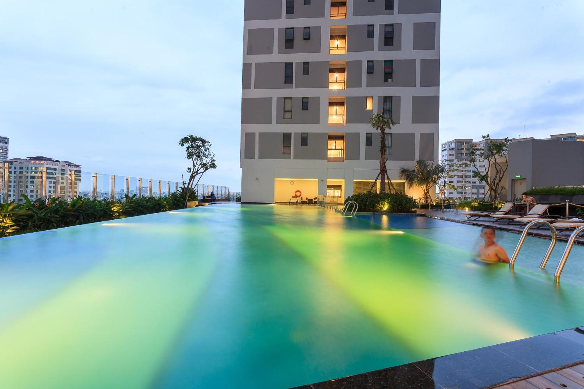 Saigon Banhada - Rivergate - Infinity Pool Ho Şi Min Exterior foto
